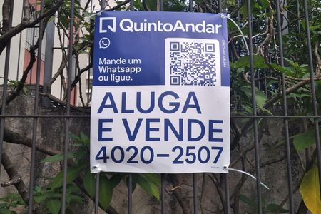 Apartamento para alugar com 68m², 2 quartos e 1 vagaFachada