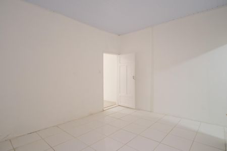 Casa para alugar com 100m², 2 quartos e 2 vagasSuíte