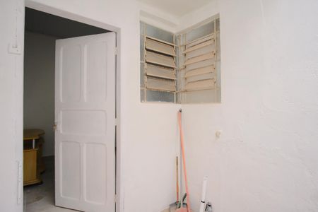 Casa para alugar com 100m², 2 quartos e 2 vagasEntrada