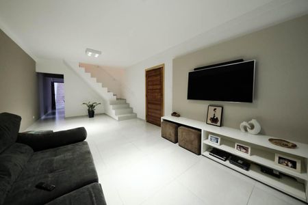 Sala de casa à venda com 4 quartos, 198m² em Vila Rio Branco, São Paulo