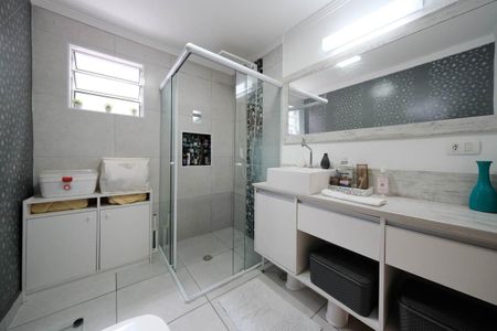 Casa à venda com 198m², 4 quartos e 2 vagasBanheiro Social 2