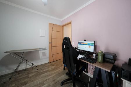 Casa à venda com 198m², 4 quartos e 2 vagasQuarto 2