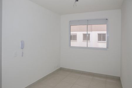 Apartamento para alugar com 33m², 2 quartos e sem vaga Apartamento para alugar com 33m², 2 quartos e sem vagaSala