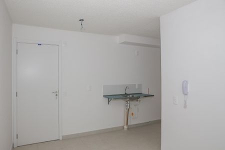 Apartamento para alugar com 33m², 2 quartos e sem vaga Apartamento para alugar com 33m², 2 quartos e sem vagaSala