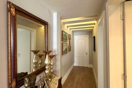 Apartamento à venda com 137m², 3 quartos e 1 vaga Apartamento à venda com 137m², 3 quartos e 1 vagaCorredor