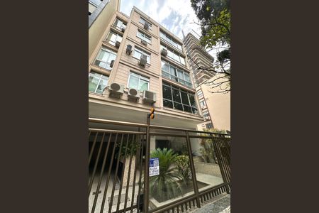 Apartamento à venda com 137m², 3 quartos e 1 vaga Apartamento à venda com 137m², 3 quartos e 1 vagaPlaquinha