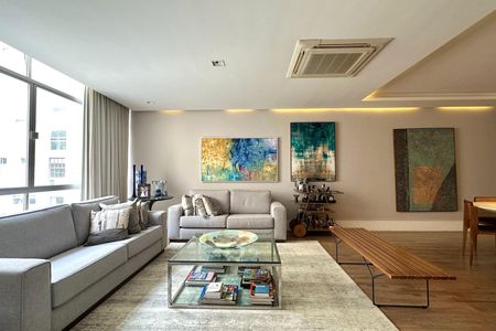 Apartamento à venda com 137m², 3 quartos e 1 vaga Apartamento à venda com 137m², 3 quartos e 1 vagaSala