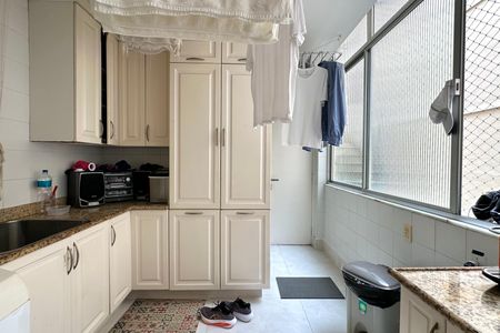 Apartamento à venda com 137m², 3 quartos e 1 vaga Apartamento à venda com 137m², 3 quartos e 1 vagaÁrea de Serviço