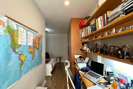 Apartamento à venda com 137m², 3 quartos e 1 vaga Apartamento à venda com 137m², 3 quartos e 1 vagaQuarto