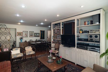 Apartamento à venda com 3 quartos, 140m² em Bela Vista, São Paulo