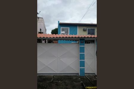 Casa para alugar com 60m², 2 quartos e 2 vagasFachada