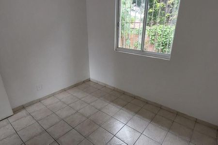 Casa para alugar com 60m², 2 quartos e 2 vagasQuarto