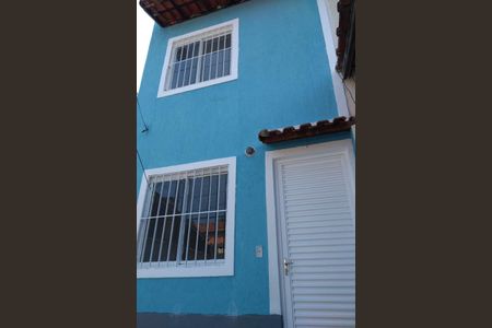 Casa para alugar com 60m², 2 quartos e 2 vagasFachada