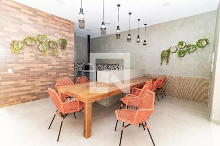 Apartamento para alugar com 36m², 2 quartos e sem vaga Apartamento para alugar com 36m², 2 quartos e sem vagaChurrasqueira