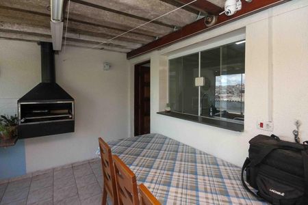 Casa à venda com 180m², 2 quartos e 2 vagasVaranda gourmet