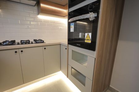 Apartamento à venda com 120m², 2 quartos e 2 vagasCozinha