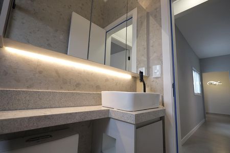 Apartamento à venda com 120m², 2 quartos e 2 vagasBanheiro 1