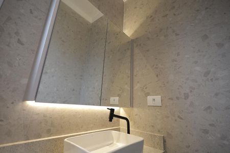 Apartamento à venda com 120m², 2 quartos e 2 vagasBanheiro Suíte