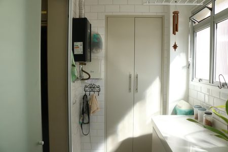 Apartamento à venda com 77m², 1 quarto e 1 vagaÁrea de Serviço