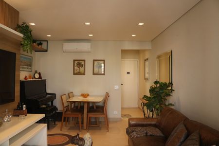 Apartamento à venda com 77m², 1 quarto e 1 vagaSala