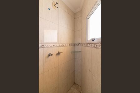 Casa à venda com 100m², 3 quartos e 2 vagas Casa à venda com 100m², 3 quartos e 2 vagasBanheiro Suíte 1