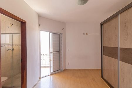 Casa à venda com 100m², 3 quartos e 2 vagas Casa à venda com 100m², 3 quartos e 2 vagasSuíte 1