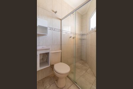 Casa à venda com 100m², 3 quartos e 2 vagas Casa à venda com 100m², 3 quartos e 2 vagasBanheiro Suíte 1