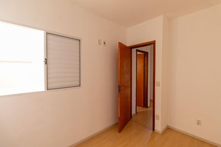 Casa à venda com 100m², 3 quartos e 2 vagas Casa à venda com 100m², 3 quartos e 2 vagasQuarto 2
