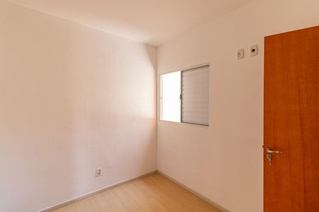 Casa à venda com 100m², 3 quartos e 2 vagas Casa à venda com 100m², 3 quartos e 2 vagasQuarto 2