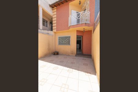 Casa à venda com 100m², 3 quartos e 2 vagas Casa à venda com 100m², 3 quartos e 2 vagasGaragem