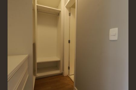 Apartamento à venda com 140m², 2 quartos e 3 vagasCloset da suíte 1