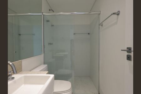 Apartamento à venda com 140m², 2 quartos e 3 vagasBanheiro da Suíte 2