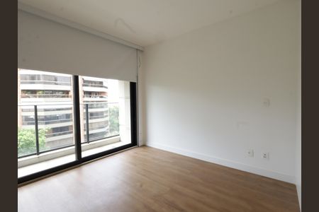 Apartamento à venda com 140m², 2 quartos e 3 vagasSuíte 1