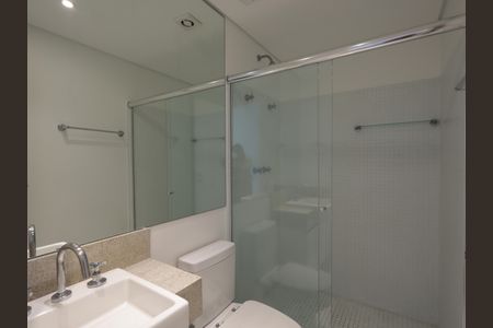 Apartamento à venda com 140m², 2 quartos e 3 vagasBanheiro da Suíte 2