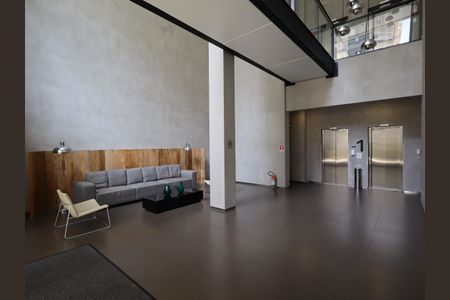 Apartamento à venda com 140m², 2 quartos e 3 vagasHall social