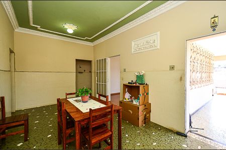 Casa à venda com 300m², 5 quartos e 2 vagasCopa