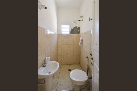 Casa à venda com 300m², 5 quartos e 2 vagasSuite Externa