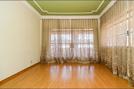 Sala  de casa à venda com 5 quartos, 300m² em Renascença, Belo Horizonte