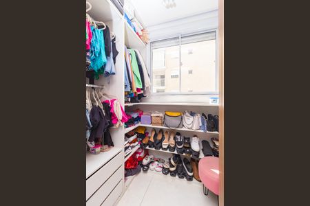 Apartamento à venda com 57m², 2 quartos e 1 vagaCloset/Sala