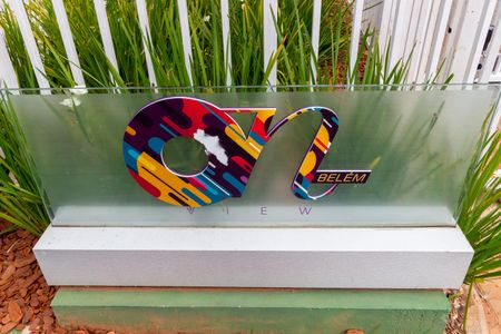 Apartamento à venda com 57m², 2 quartos e 1 vagaFachada