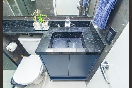 Apartamento à venda com 57m², 2 quartos e 1 vagaDetalhe Banheiro - Social