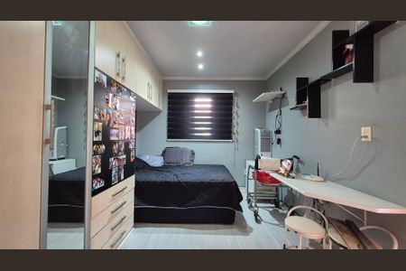 Casa à venda com 240m², 3 quartos e 2 vagasQuarto 2