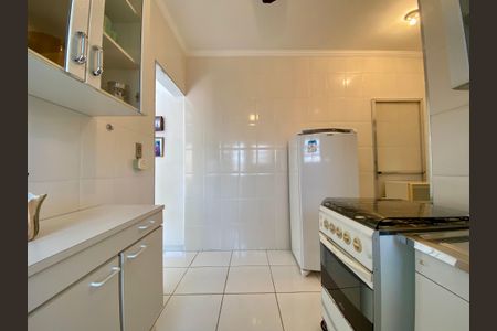 Cozinha de apartamento para alugar com 1 quarto, 46m² em Cidade Ocian, Praia Grande