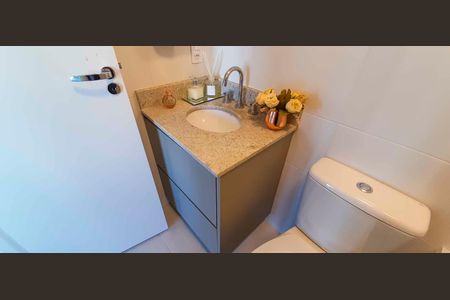 Apartamento à venda com 38m², 1 quarto e 1 vaga Apartamento à venda com 38m², 1 quarto e 1 vagaBanheiro da Suíte