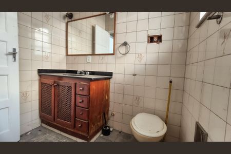Apartamento para alugar com 60m², 2 quartos e sem vagaBanheiro