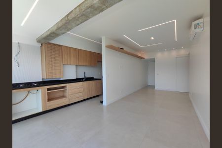 Sala de apartamento à venda com 2 quartos, 65m² em Recreio dos Bandeirantes, Rio de Janeiro