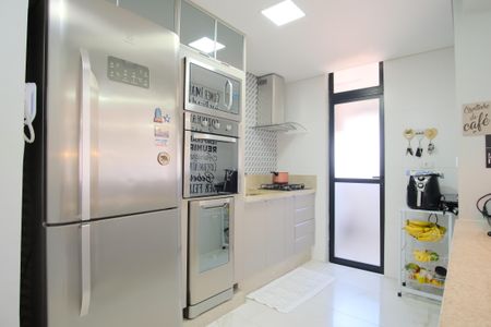 Apartamento à venda com 80m², 2 quartos e 1 vagaCozinha