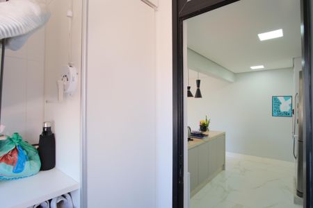 Apartamento à venda com 80m², 2 quartos e 1 vagaÁrea de Serviço