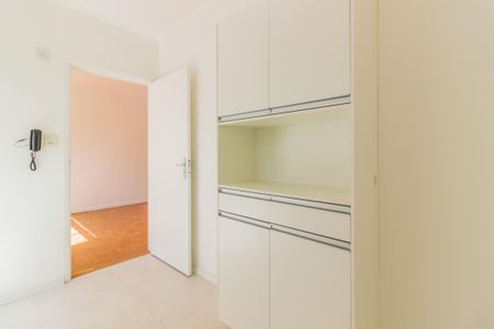 Apartamento à venda com 75m², 2 quartos e 1 vagaCozinha