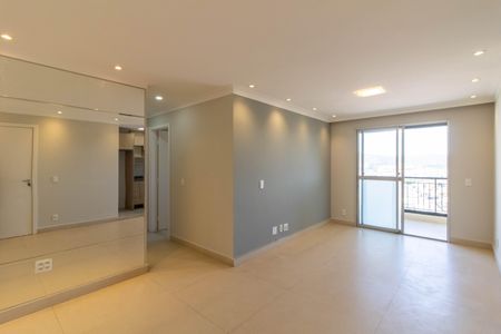 Sala de apartamento para alugar com 2 quartos, 64m² em Picanço, Guarulhos